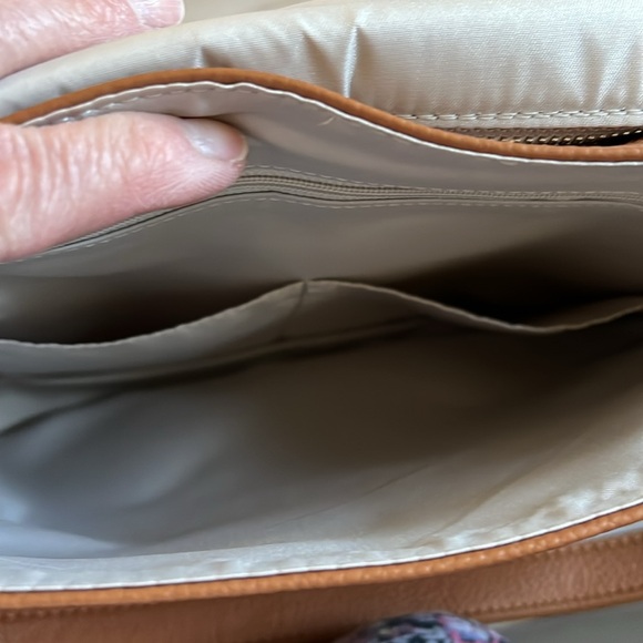 New purse by Thirty One - Picture 8 of 15